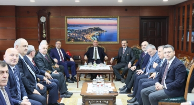 Tarım ve Orman Bakan Yardımcısı Gümen ile TOBB Başkanı Hisarcıklıoğlu, Giresun’da Tarım ve Sanayi Faaliyetlerine Yönelik İş Birliği İstişarelerinde Bulundu