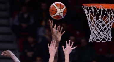 Türkiye Sigorta Türkiye Basketbol Ligi'nin 22. haftasında 3 maç oynandı