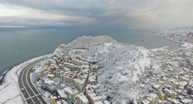 Giresun'da Kar Yağışı Sonrası Buzlanmalar Çözülebilecek Mi?