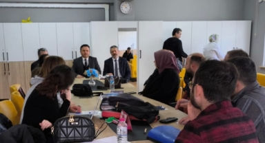 Giresun İl Milli Eğitim Müdürü Tokgöz, Zümre Başkanlarıyla Bir Araya Geldi