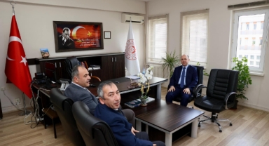 Giresun Valisi Serdengeçti, Sanayi ve Teknoloji İl Müdürlüğü’nü Ziyaret Etti