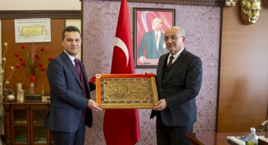 Kastamonu Üniversitesi Rektörü Topal’dan, Rektör Can’a ziyaret