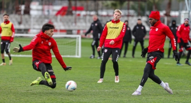 Samsunspor, Karadeniz derbisini kazanmak istiyor