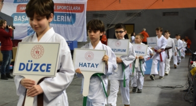 Türkiye Karate Şampiyonası Trabzon'da başladı