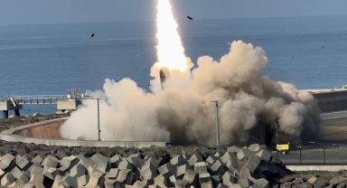 Türkiye’nin yerli balistik füzesi Tayfun’un Rize-Artvin Havalimanı'ndan 3. kez test atışı gerçekleştirildi   