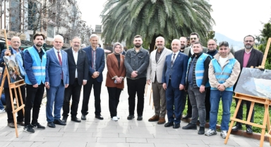 AK Parti Giresun İl Başkanı Yılmaz, Gazze’de İftar Konulu Resim Sergisini Ziyaret Etti