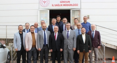 AK Parti Giresun Milletvekili Temür ve Beraberindeki Heyet, Giresun İl Sağlık Müdürlüğü’nü Ziyaret Etti