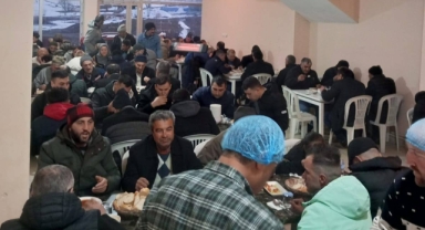 Çamoluk’ta İftar Çadırı Geleneği Devam Ediyor