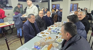 Dereli Kaymakamı Azman ve Başkan Şenlikoğlu, Eğrianbar Köyü'nde İftar Programında Vatandaşlarla Bir Araya Geldi
