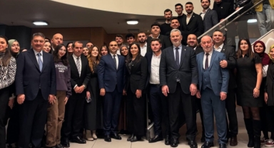 Giresun'da İftar Buluşması: Sanayi ve Teknoloji Bakanı Kacır, Şebinkarahisarlılarla Bir Araya Geldi