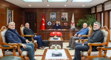 Giresun Esnaf ve Sanatkarlar Odası ve Sanayi Sitesi Temsilcilerinden Vali Serdengeçti’ye Ziyaret