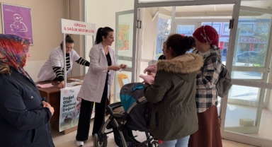 Giresun İl Sağlık Müdürlüğü, ‘Doğal Olan Normal Doğum’ Standı Kurarak Bilgilendirme Yaptı