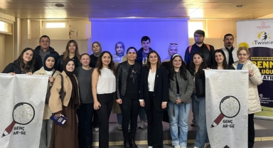 Giresun Üniversitesi ve İl Milli Eğitim Müdürlüğü’nden Öğretmen Adaylarına e-Twinning Eğitimi
