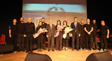 Giresun Valisi Serdengeçti, ‘Çanakkale Zaferi Kahramanlık Türküleri’ Konserine Katıldı