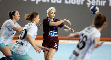 Hentbol HDI Sigorta Kadınlar Türkiye Kupası: Ortahisar Belediyespor: 37 - Anadolu Üniversitesi: 33