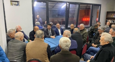 Piraziz Belediye Başkanı Ayyıldız, Şeyhli Mahallesi’nde Teravih Namazı Sonrası Pirazizlilerle Bir Araya Geldi