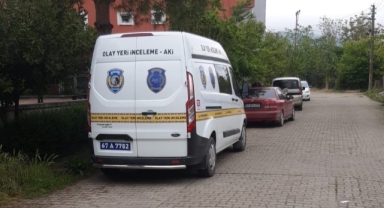55 yaşındaki adam evinin balkonunda ölü bulundu