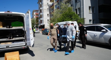 Apartmanı saran kokunun ardından vahşet çıktı