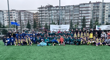 Giresunspor’dan 23 Nisan’a Özel Futbol Şenliği: Kazanan Sportmenlik Oldu