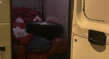 Samsun'da kaçak avlanan 1,3 ton midye ele geçirildi