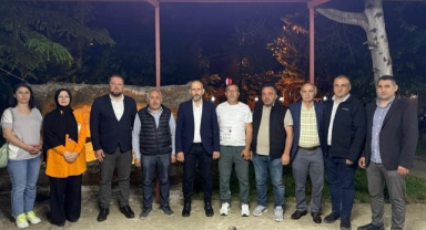 AK Parti Bulancak’ta İstişare Buluşması: Ömer Dik ve Belediye Meclis Grubu Gündemi Değerlendirdi