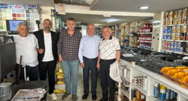 AK Parti Heyetinden, Nizamiye Mahallesi’nde Esnaf Ziyareti