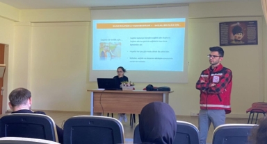 Alucra MYO'da öğrenciler beş ayrı konferansla bilgilendirildi