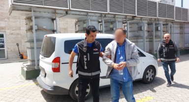 Aracın zulasında 17 tabancayla yakalanan şahıs adliyeye sevk edildi