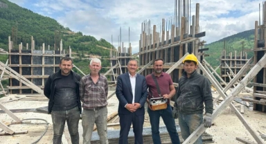 Aydındere İlkokulu İnşaatında Çalışmalar Devam Ediyor