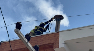 Bacadan çıkan kıvılcımlar itfaiyeyi harekete geçirdi