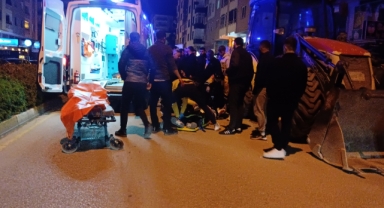 Bıçaklı kavgada 1 kişi yaralandı