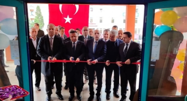 Eynesil'de Bilim Rüzgarı: Şehit Şahin Abanoz Ortaokulu'ndan Büyük Başarı