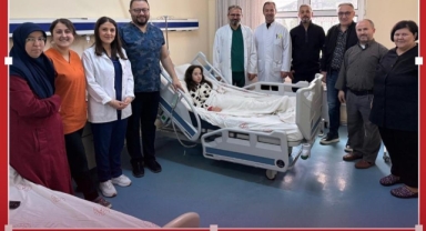 Giresun’da Örnek Operasyon: 11 Yaşındaki Hastanın Eş Zamanlı Laparoskopik Böbrek ve Reflü Ameliyatı Başarıyla Gerçekleştirildi