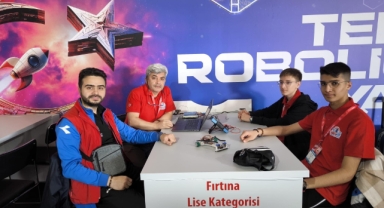 Giresun Ekibi, TEKNOFEST KKTC'de Büyük Başarı Elde Etti