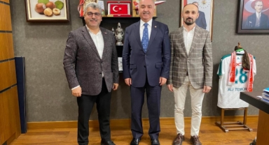 Giresun Kızılay İl Başkanlığı’ndan TBMM Ziyareti