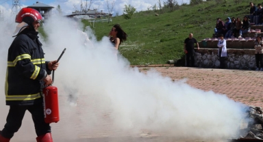 Giresun Üniversitesi'nde ‘Afet ve Deprem Bilinci’ Eğitimi ve Tatbikatı Gerçekleştirildi