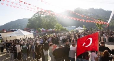 Giresun Üniversitesi’nde Bahar Şenlikleri Coşkuyla Kutlandı