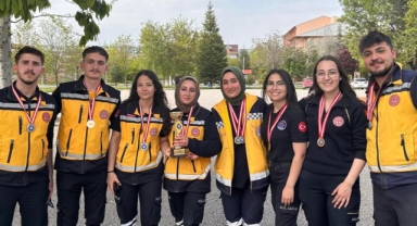 Giresun Üniversitesi Öğrencileri 10. Travma Rallisi'nde Türkiye Üçüncüsü Oldu