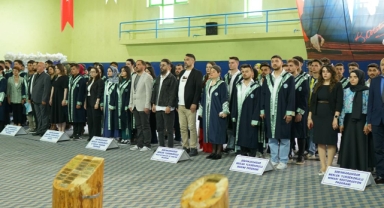 Giresun Üniversitesi Şebinkarahisar MYO’da Mezuniyet Coşkusu