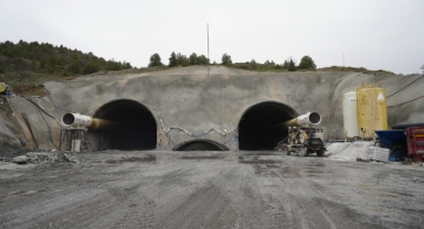 Gümüşhane'de yapımına başlanan Pekün Dağı Tüneli 8 yıldır açılamıyor   