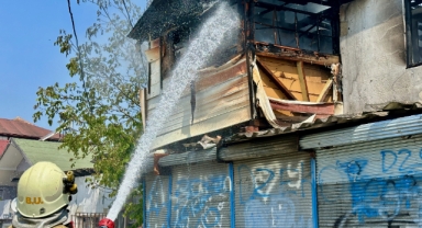 İki katlı binada çıkan yangın korkuttu 