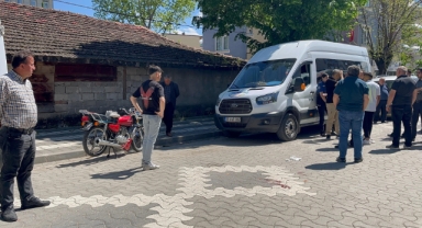 Motosikletten düşen sürücü yaralandı