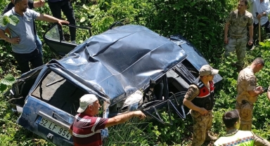Ordu’da otomobil 200 metrelik uçuruma yuvarlandı: 1 yaralı