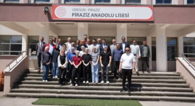 Piraziz’de Dayanışma ve Emek Buluştu: Başkan Ayyıldız, Öğrencilerin Kermesine Katıldı
