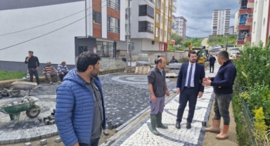 Piraziz’de Kaldırım ve Yol Çalışmaları Hız Kesmeden Devam Ediyor