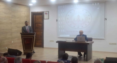 Piraziz’de ‘Vakıf Medeniyeti’ Konferansı Düzenlendi
