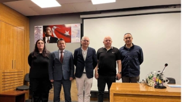 Prof. Dr. Sezai Balcı'dan Piraziz'de ‘Kut'ül Amare'den Harşit’e' Konferansı