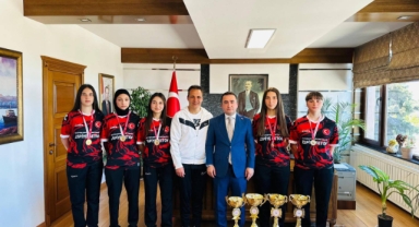 Rafting Şampiyonlarından Espiye Kaymakamı Kavanoz’a Ziyaret