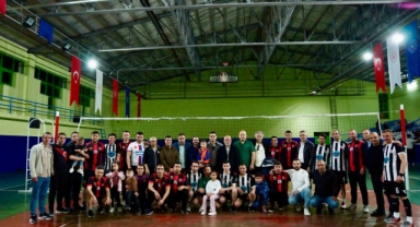 Şebinkarahisar’da Voleybol Turnuvası Heyecanı: Belediyespor’dan Gururlu Final