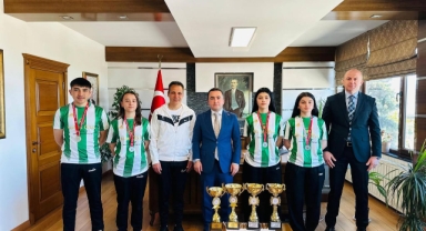Şehit Cengiz Sarıbaş MTAL Öğrencilerinden Espiye Kaymakamı Kavanoz’a Ziyaret